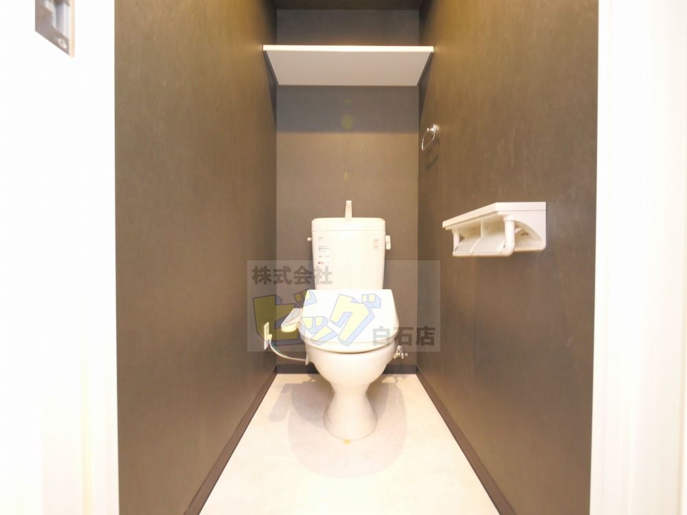 トイレ　ウォシュレット付きのトイレです♪
