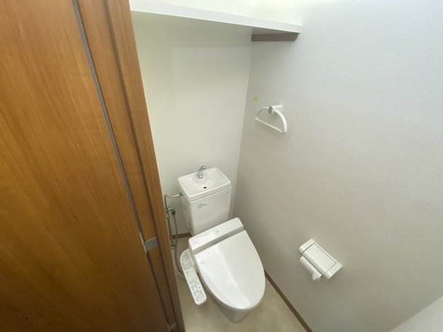 トイレ　ゆったりとした空間のトイレです