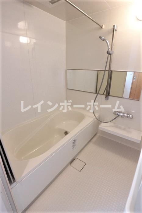 バス・シャワールーム　きれいなお風呂です