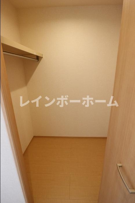 収納　たっぷりとした収納スペースです