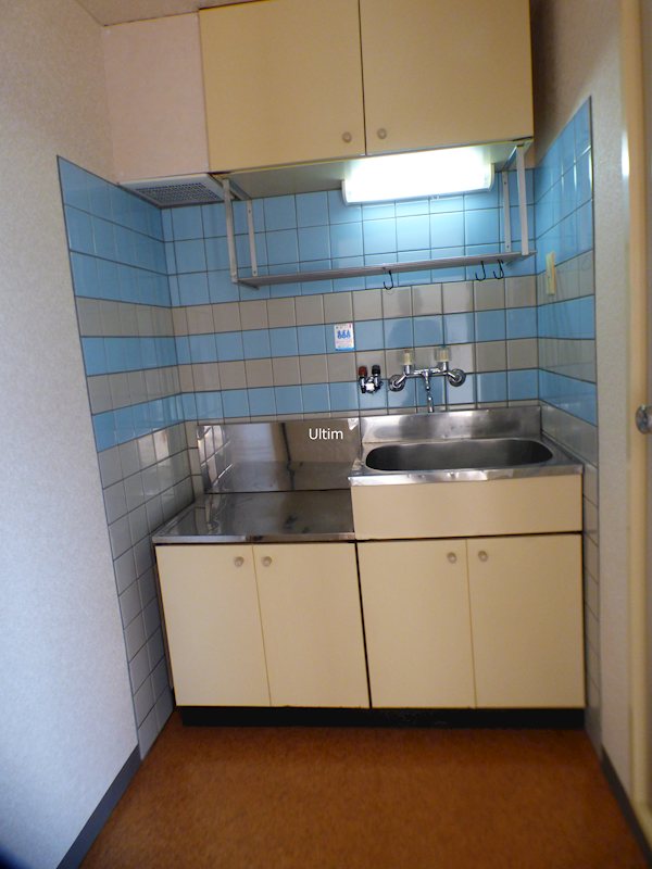 キッチン　別部屋の写真