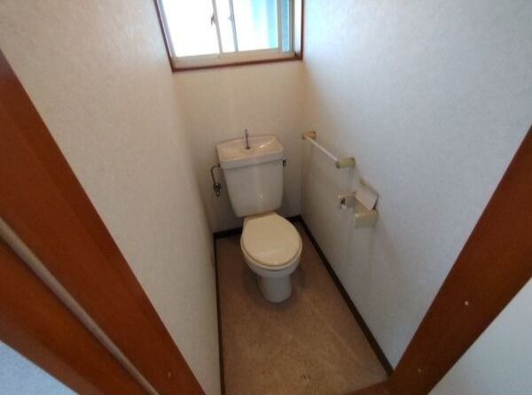 トイレ　図面と現状に相違がある場合には現状を優先