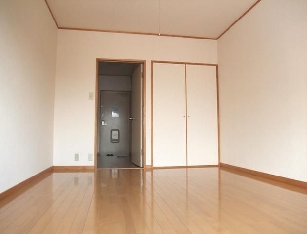 その他部屋・スペース　★明るい洋室で落ち着きます★
