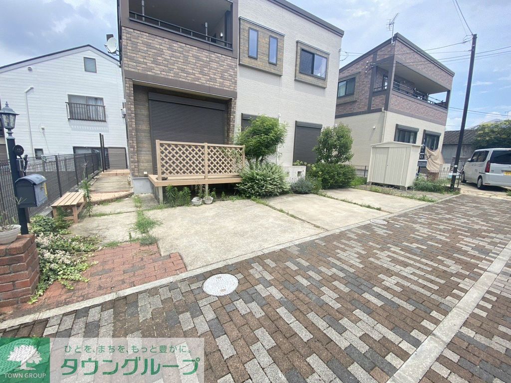 駐車場　エントランス