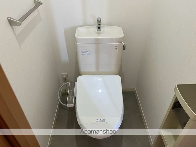 メゾーネ B棟のトイレ写真