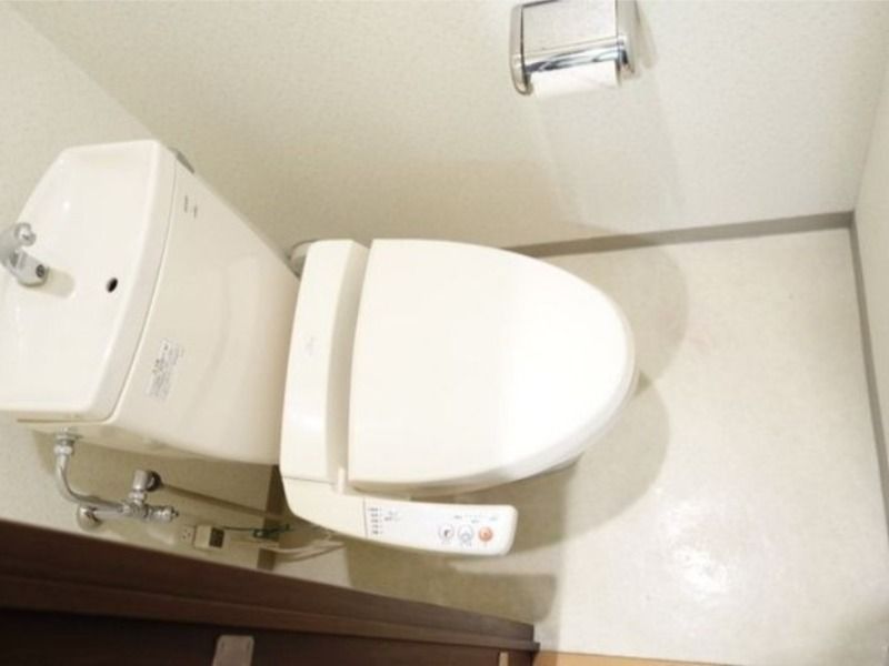 トイレ　別室のお写真です♪
