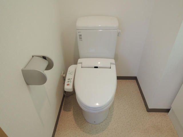 トイレ　トイレもきれいです