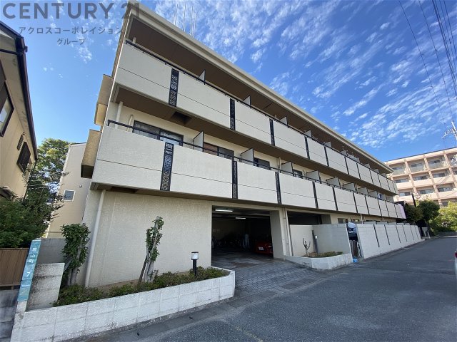 建物外観　オートロック付きで安心です！