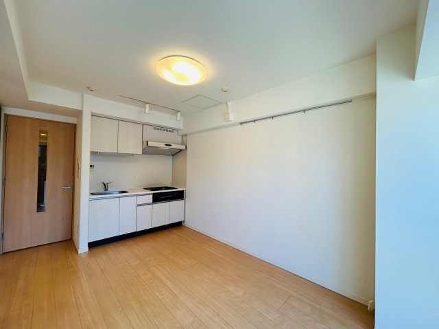 居室・リビング　※別部屋参考写真