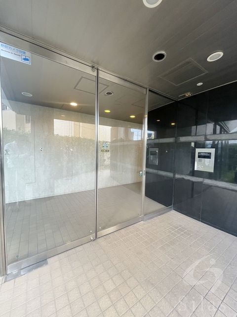 地下鉄御堂筋線 なかもず駅 徒歩8分 3階建 築22年の外観写真