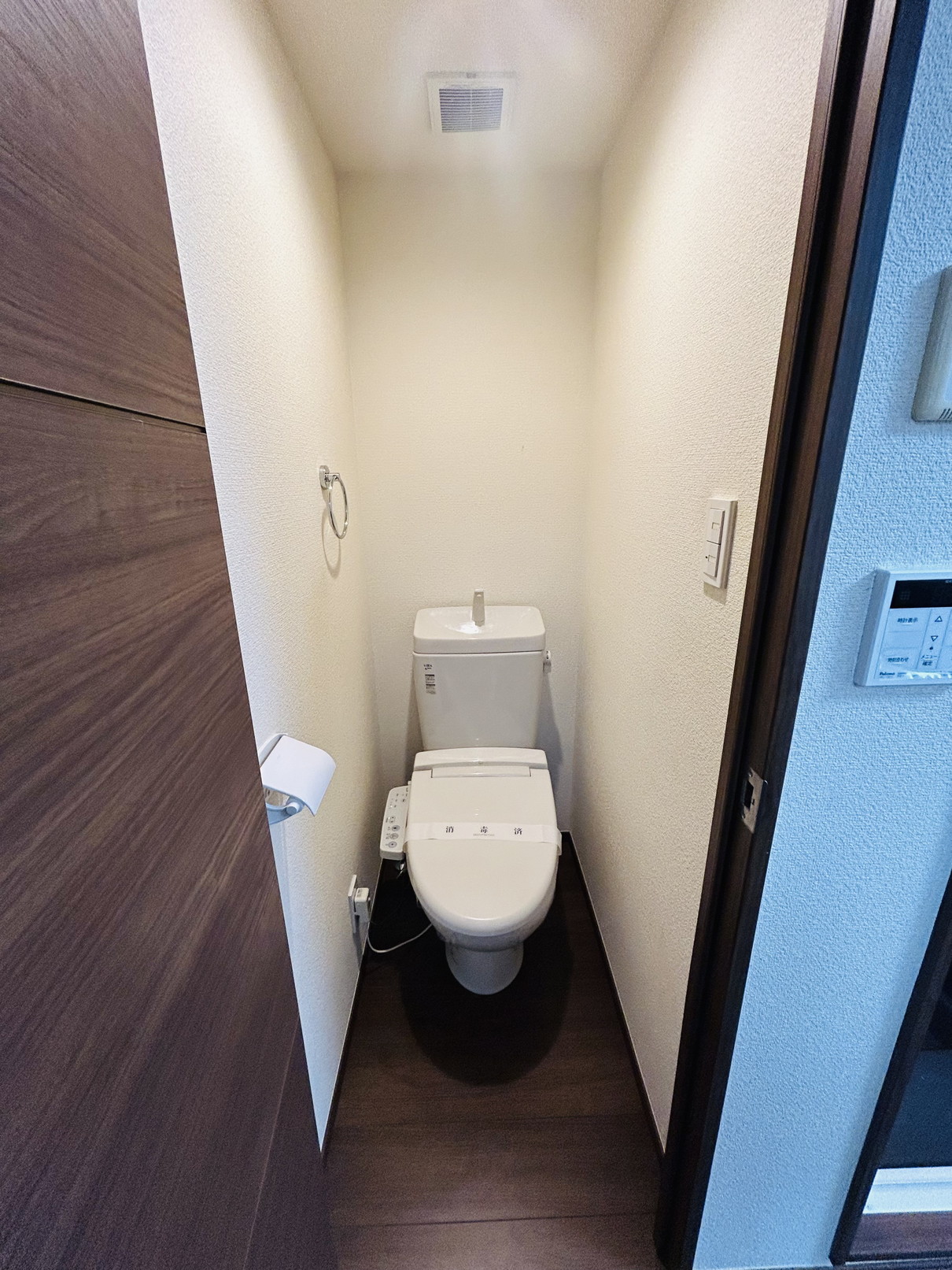 東急目黒線 不動前駅 徒歩5分 2階建 築11年のトイレ写真