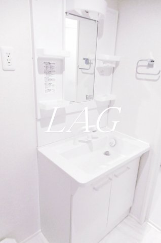 洗面設備　独立洗面台です。