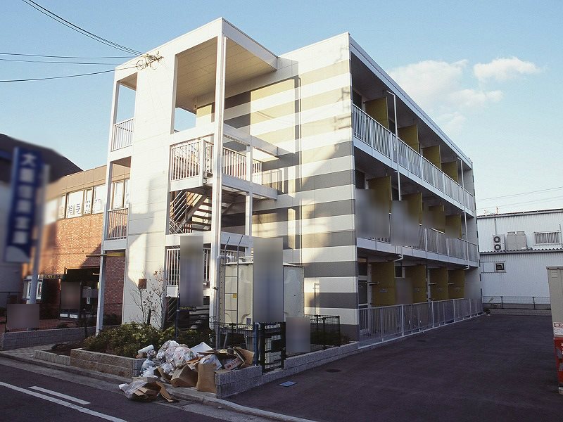 レオパレス山本の外観写真