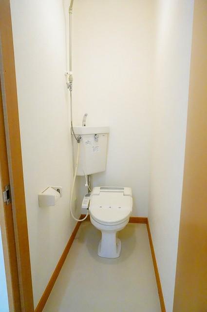 オオクボのトイレ写真