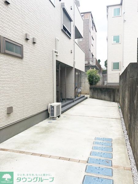その他　エントランス