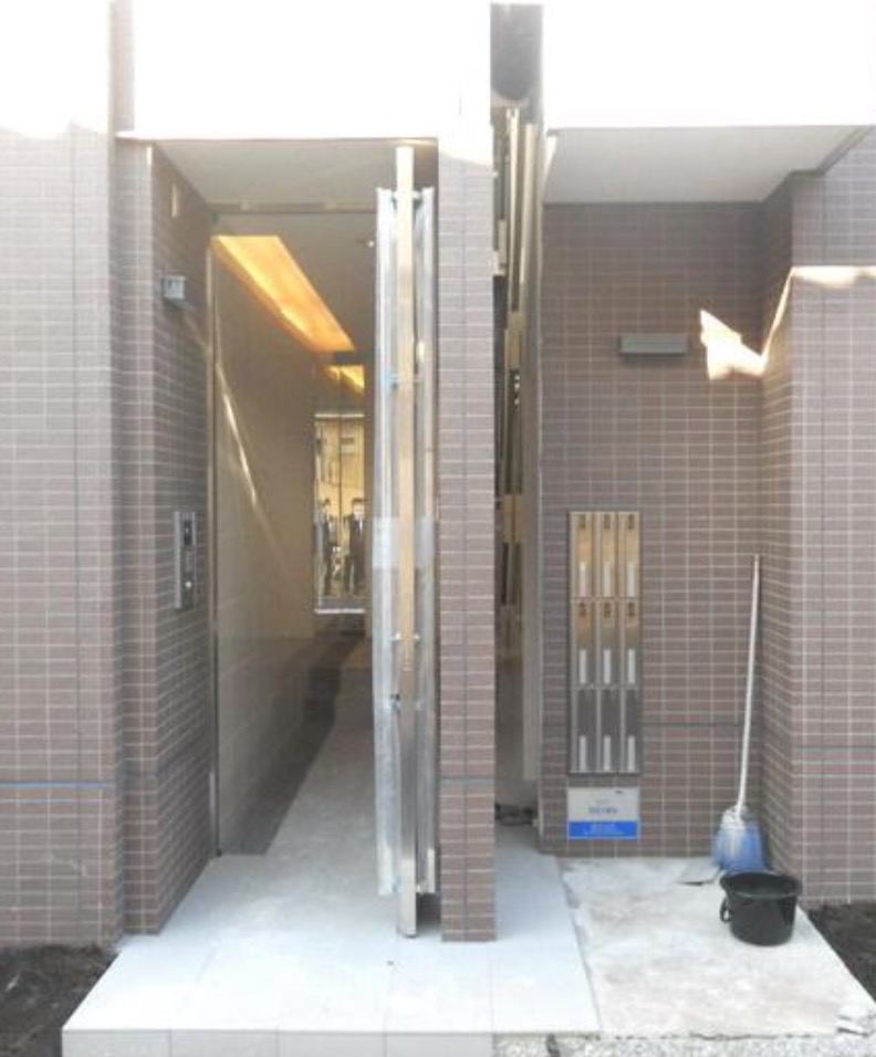 東京メトロ南北線 白金高輪駅 徒歩7分 3階建 築16年の外観写真