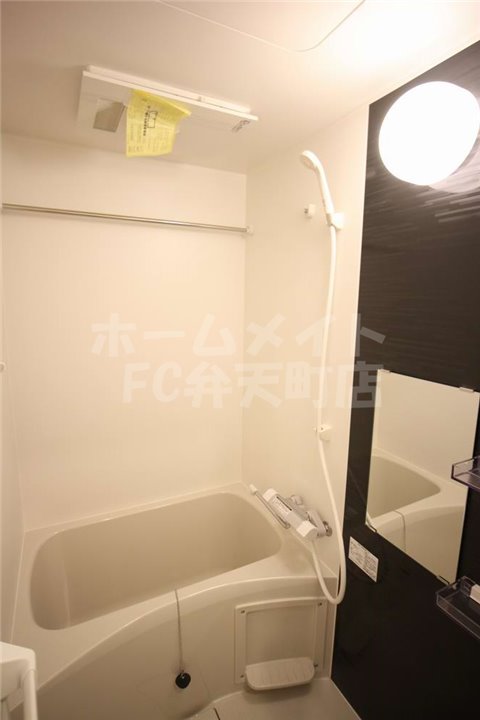 バス・シャワールーム　日々の疲れを癒すお風呂付です