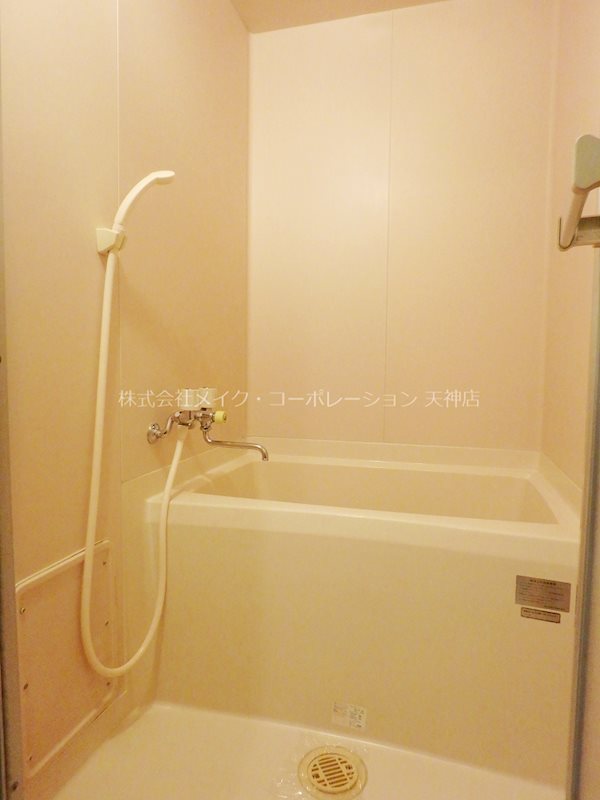 バス・シャワールーム　別部屋参考写真