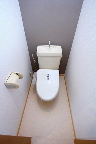 トイレ　コンパクトで使いやすいトイレです