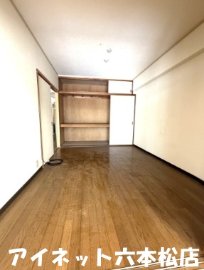 収納　日当たりもいいですね。