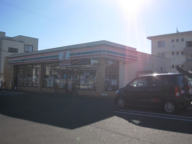 コンビニ　セブンイレブン浜松蜆塚4丁目店（コンビニ）まで444m