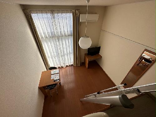 居室・リビング　1階はフローリング床となります