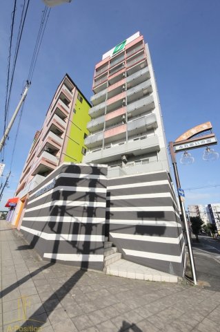 新栄プロパティーTEN8の建物外観