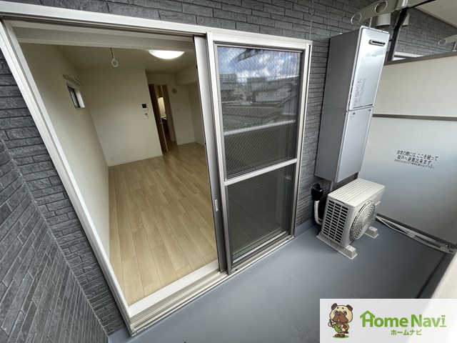 バルコニー　西向きです。