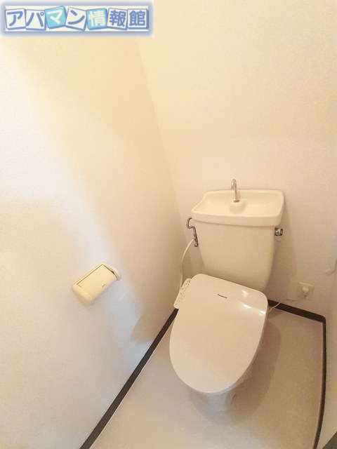 【新潟市西区寺尾西のアパートのトイレ】