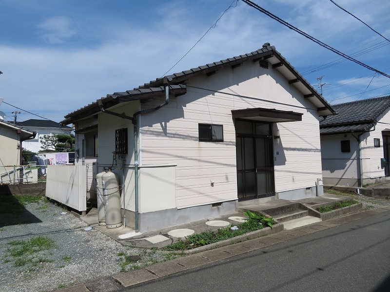 龍田貸家の建物外観