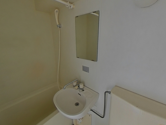 洗面設備　※別部屋の写真です