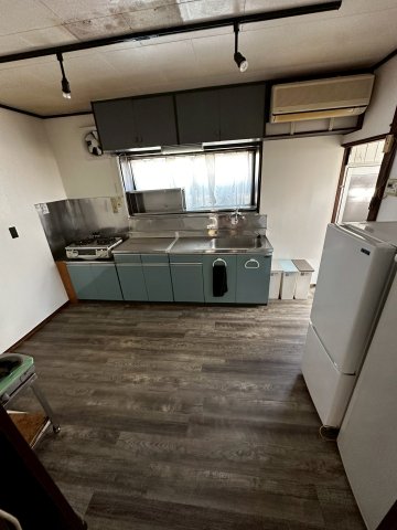 キッチン　現状優先となります