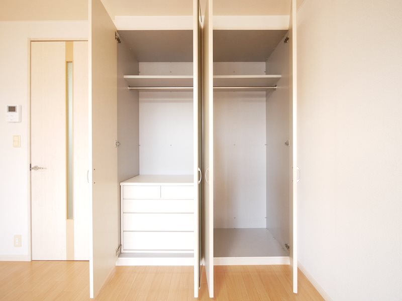 収納　クローゼット