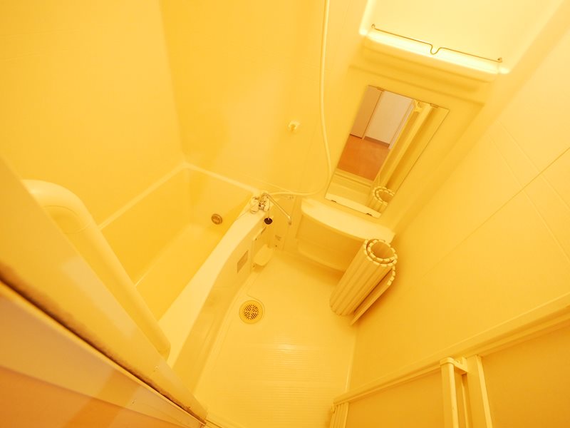 バス・シャワールーム　追焚き給湯・浴室換気乾燥機付き