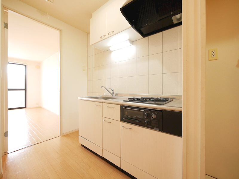 キッチン　システムキッチン（2口ガスコンロ・グリル付き）