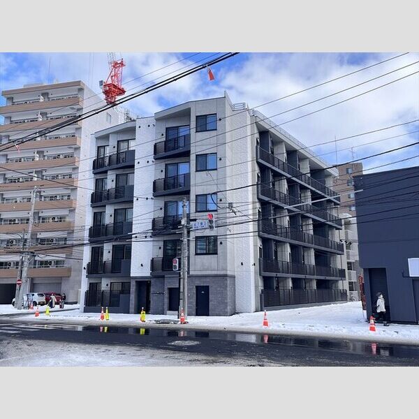 【S-RESIDENCE札幌東astrazeの建物外観】