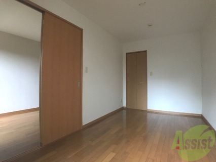 その他部屋・スペース　寝室になりそうな洋室です。広くて使いやすそうですね。