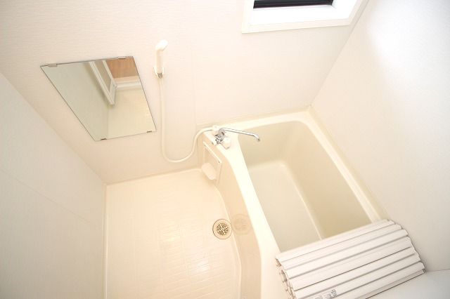 バス・シャワールーム　お風呂です