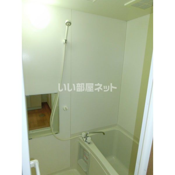 シュペルノーヴァ_内装_3