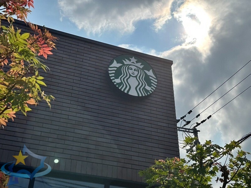 飲食店　スターバックスコーヒー札幌円山店（飲食店）まで710m