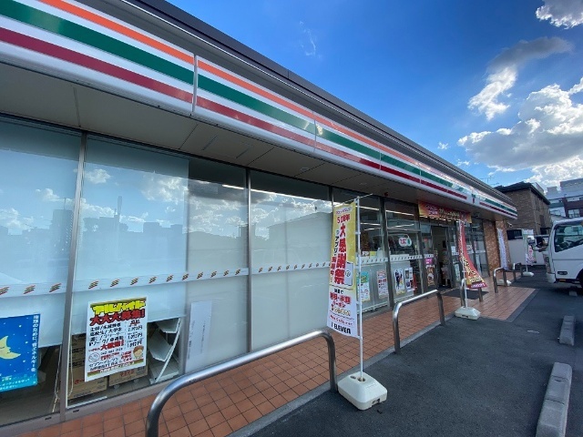 コンビニ　セブンイレブン日野豊田２丁目店（コンビニ）まで220m