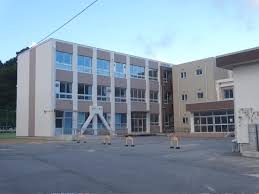 小学校　米子市立就将小学校（小学校）まで1200m