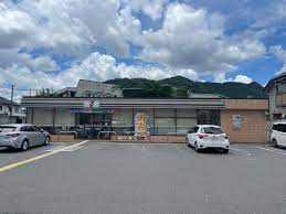 コンビニ　セブンイレブン たつの東觜崎店（コンビニ）まで892m