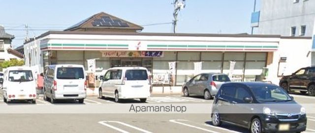 コンビニ　セブンイレブン（コンビニ）まで600m