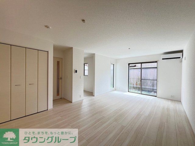 居室・リビング　お問合せはタウンハウジングまで！※現地待合わせ相談可能