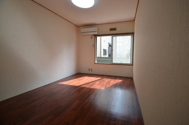 居室・リビング　ワンルームでもこの広さ！このスペースをどう使うかはあなた次第