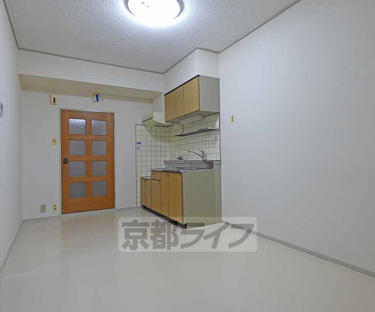 居室・リビング　ドンと広いリビングです。