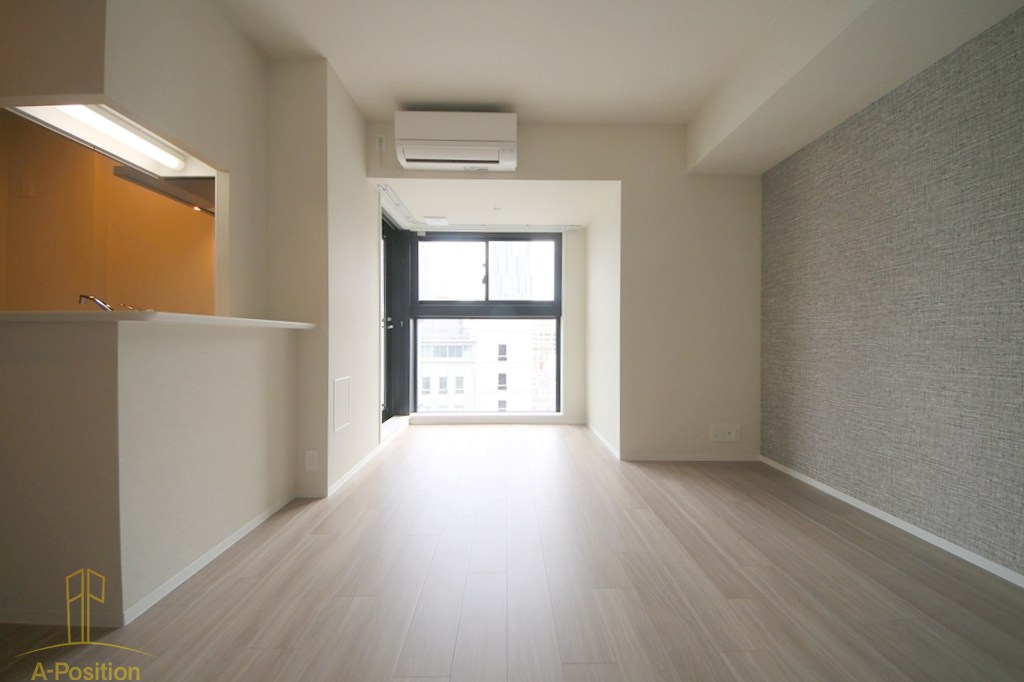 居室・リビング　コンフォリア・リヴ本町WEST Q