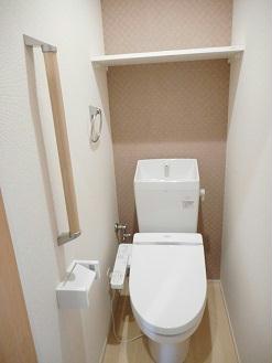 トイレ　温水洗浄便座設置