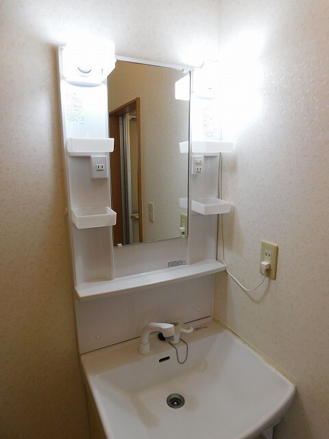 洗面設備　※現況を優先します。